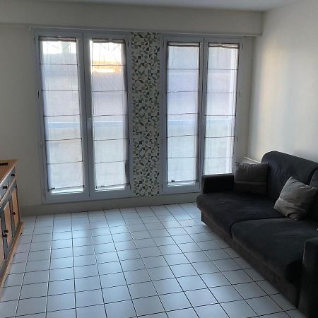 Appartement Centre Ville Pres Du Port Avec Parking Et Wifi ラ・ロシェル エクステリア 写真