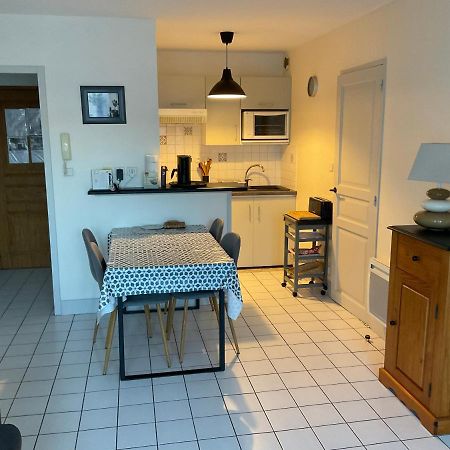 Appartement Centre Ville Pres Du Port Avec Parking Et Wifi ラ・ロシェル エクステリア 写真