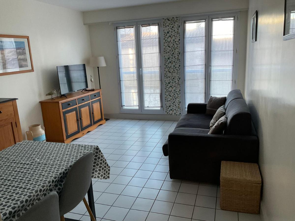 Appartement Centre Ville Pres Du Port Avec Parking Et Wifi ラ・ロシェル エクステリア 写真